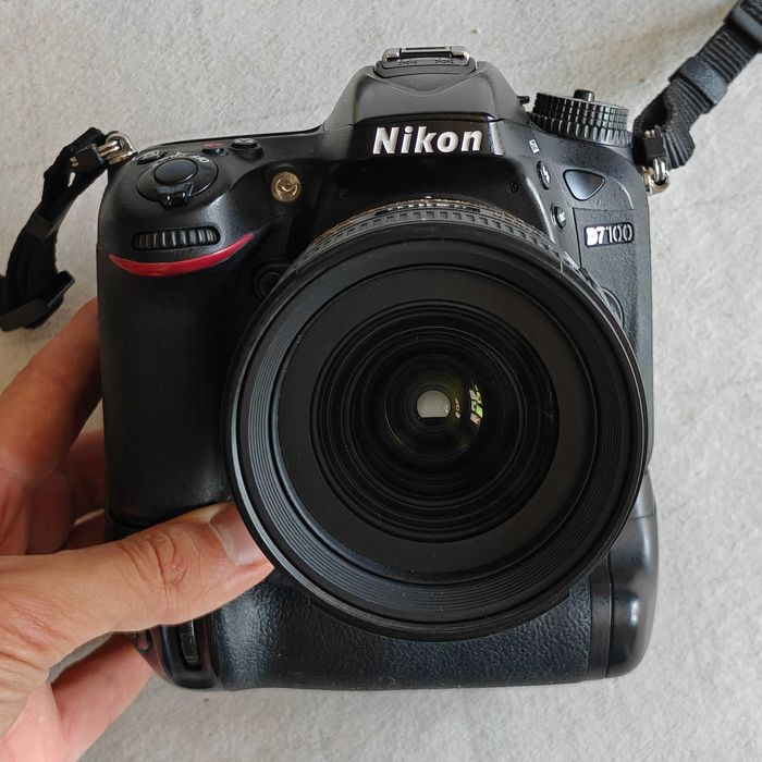 Nikon D7100 тушка