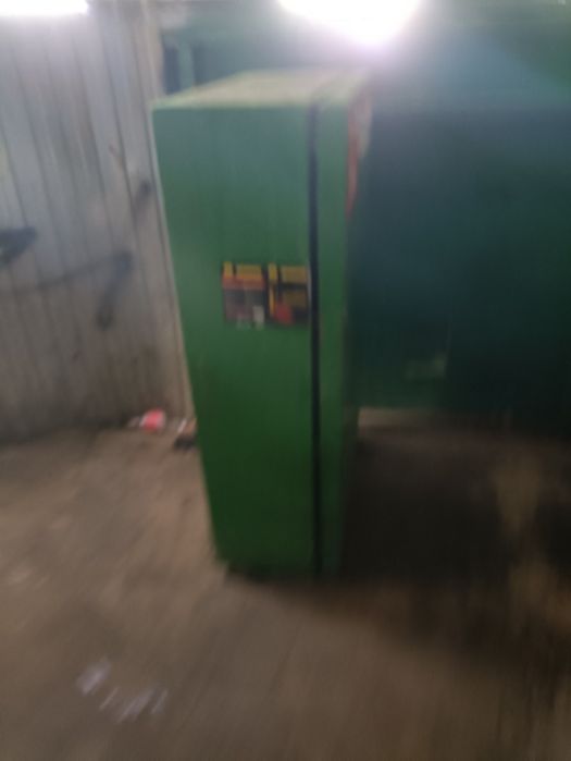 Бокс с ямой   6 мкр