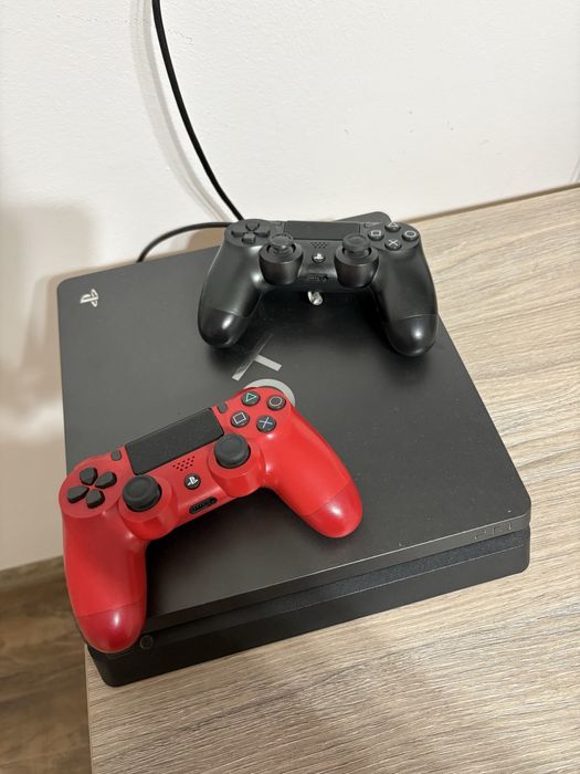 De vanzare PS4