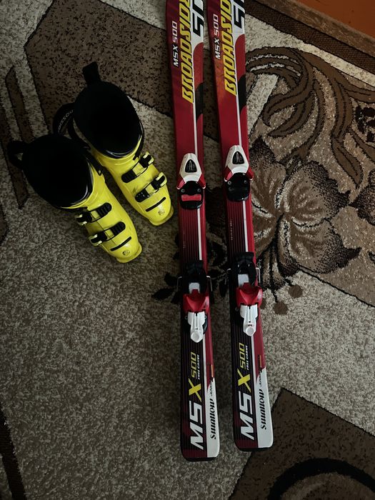 Продам лыжи ( комплект )