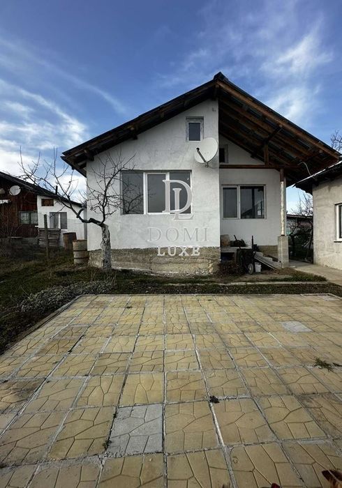 Къща в Варна, област-с.Припек площ 60 цена 58700