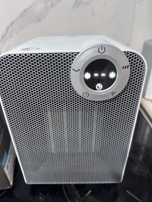 Духалка печка с  дисплей  1800W