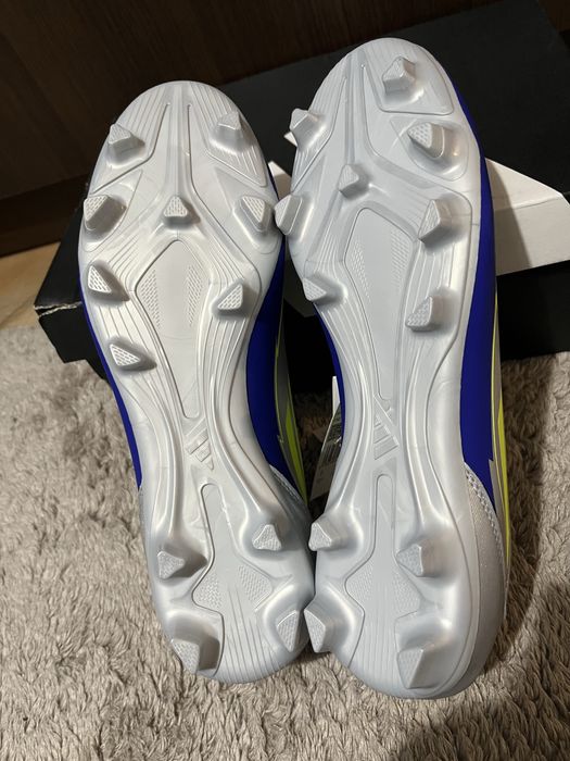 Мъжки футболни бутонки Адидас F50