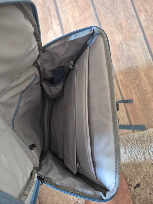ПРОДАВАМ нови раници DEUTER