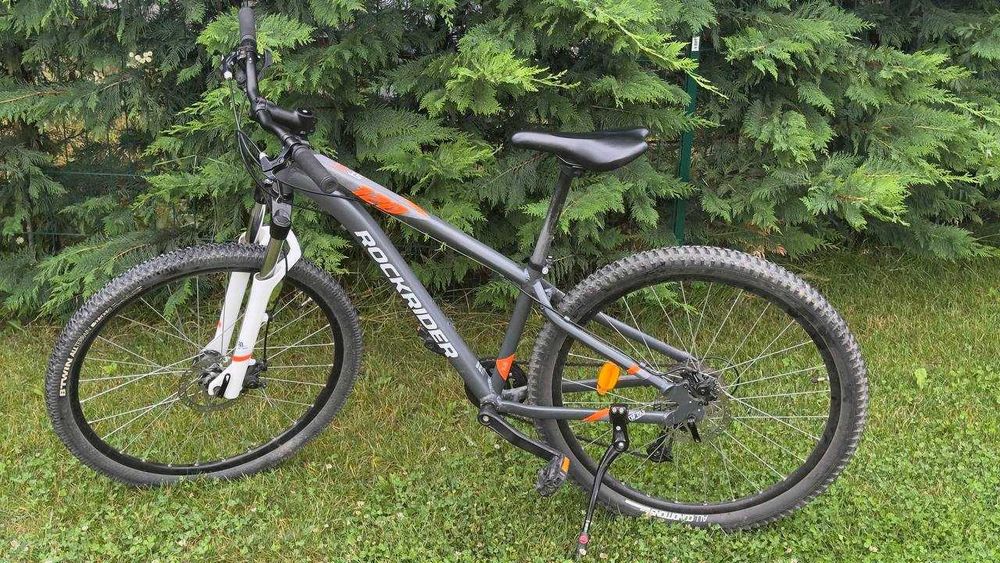 Vând o bicicletă Rockrider ST120