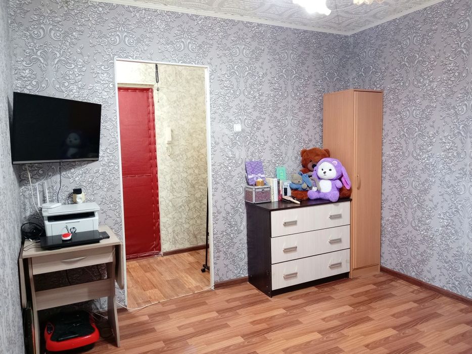 Продам 1 комнатную квартиру в 5 мкр