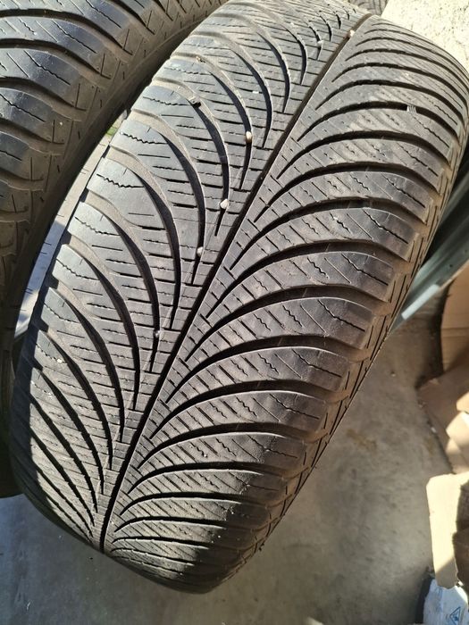 2 Anvelope All season 255 55 r19 Goodyear