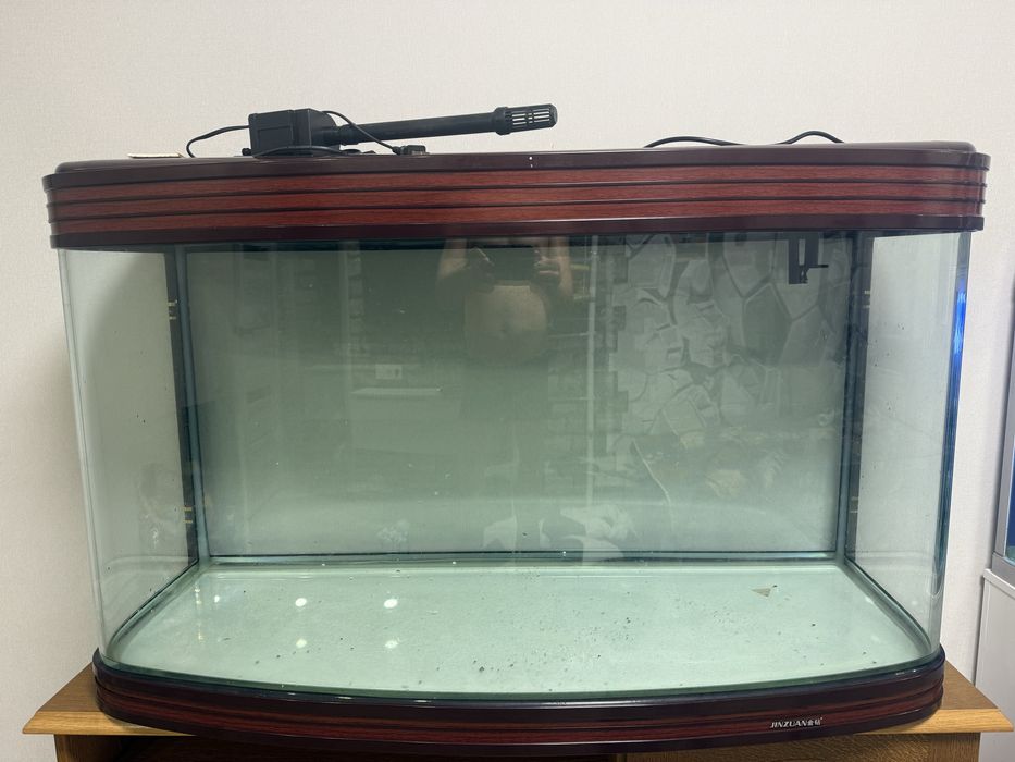 Аквариум на 420 литроа