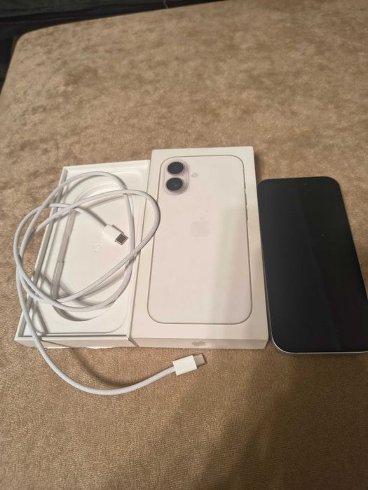 iPhone 17 256 GB White