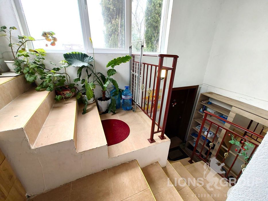 Продава се Къща в Варна, Галата - 202 кв.м за 707 €/кв.м - Снимка #6