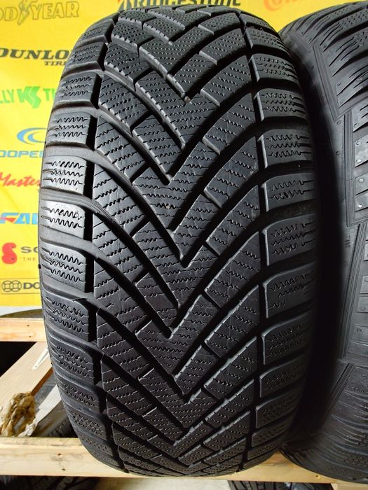 195/55R16 Vredestein 7-6,5mm stare foarte buna