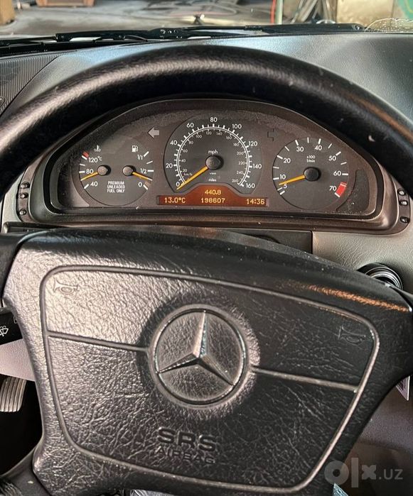 Продаётся  Мерседес-210 американка