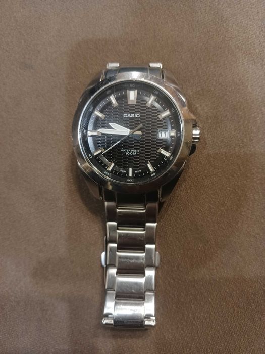 Продавам Часовник  Casio
