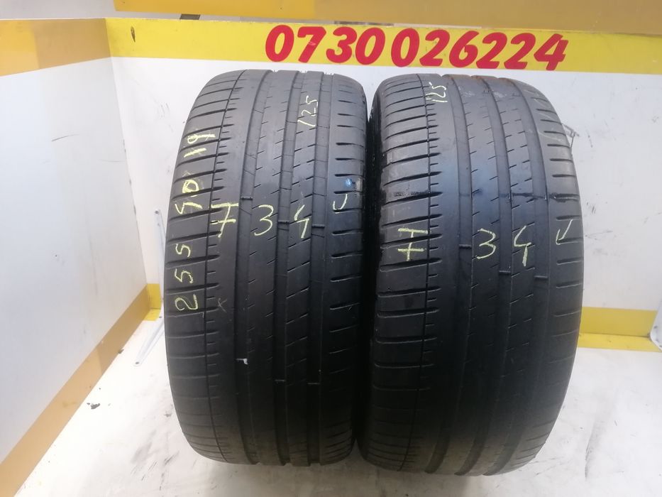 255/40/19 2*Michelin vara dot 0316.   100y   4,,86mm