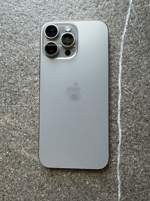Перфектен ! iPhone 16 Pro Max 256GB Natural Titanium 91% Battery