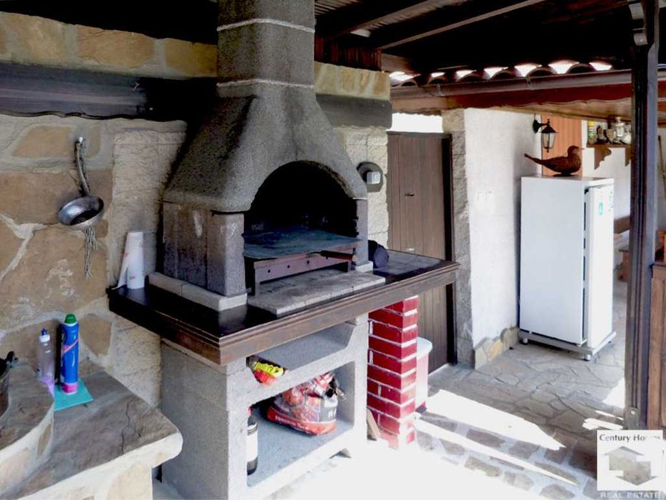 Продава се Къща в с. Стоевци, Област Габрово - 214 кв.м за 818 €/кв.м - Снимка #18