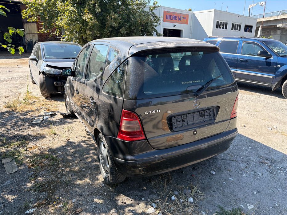 Mercedes A140 на части