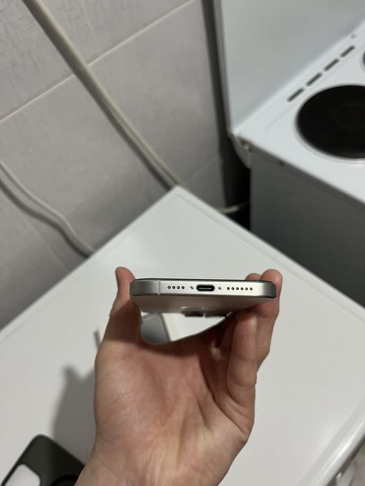 Apple 15 pro max (256)