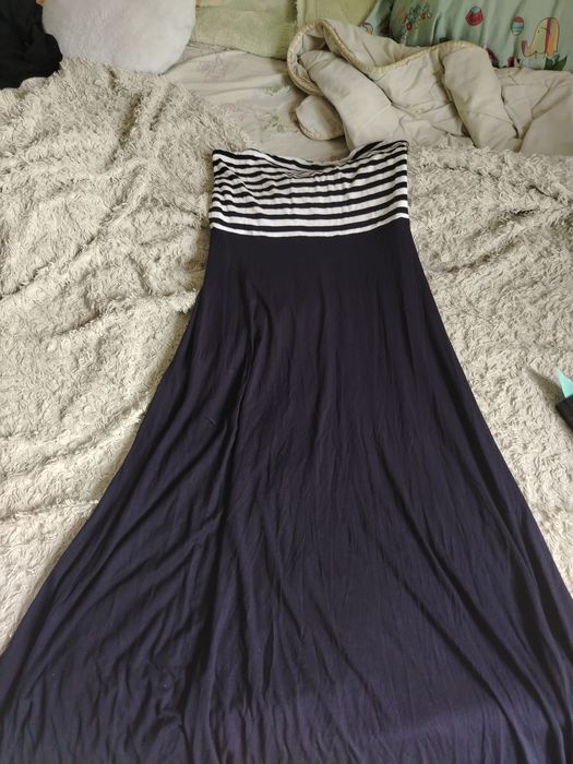 Отдам женские вещи