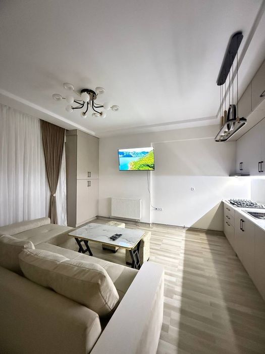 Zarafshon City Продается 2 комнатная квартира ремонт ул.Бобура