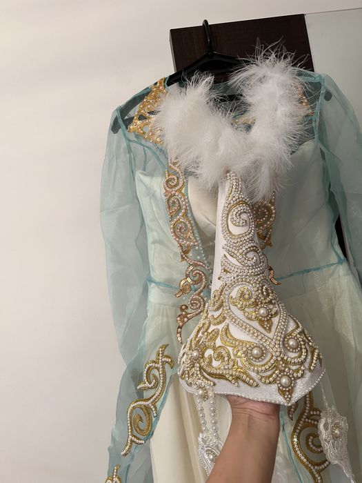 Платье с накидкой на УЗАТУ