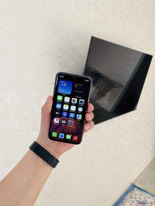 Iphone 11 Pro телефон айфон iphone