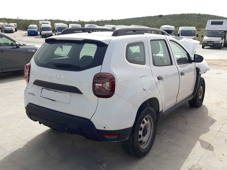 Dacia Duster 1.0 cu gpl, an 2023, 54.437km, avariat