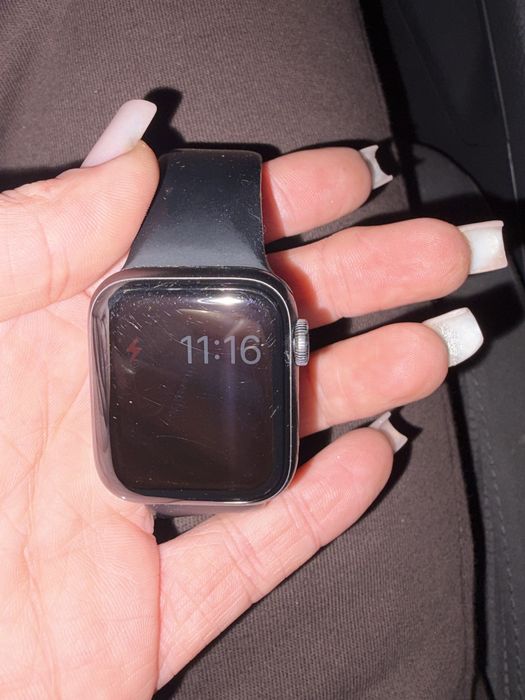 Vand ceas Apple watch SE
