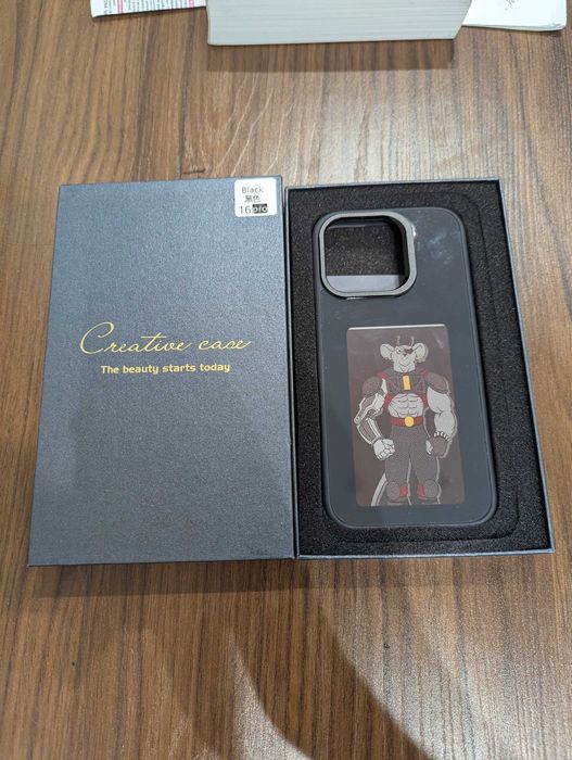 Чехол с вашим фото ePaper color iphone 16 pro