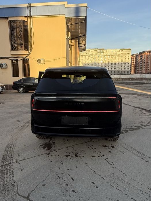 Sotuvda: Zeekr 9X Ultra — Premium 6-o‘rinli SUV