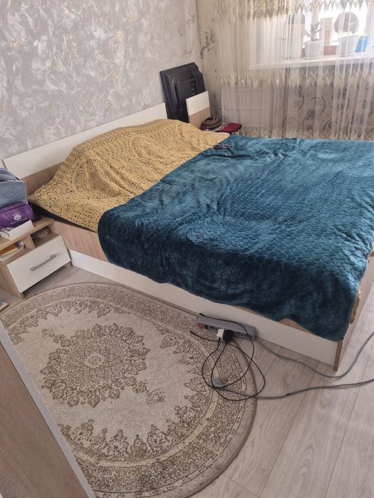 Спальный гарнитур 130000