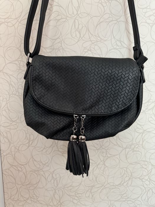 Чисто нова дамска чанта