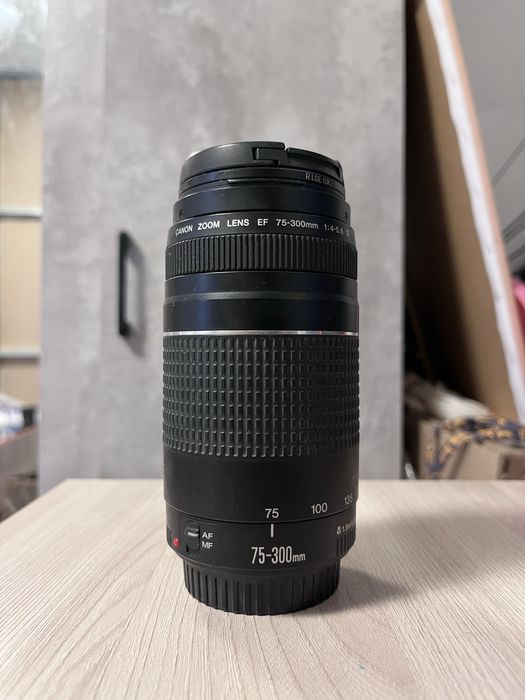 Продам Canon EOS 750D + 3 объектива (полный комплект)