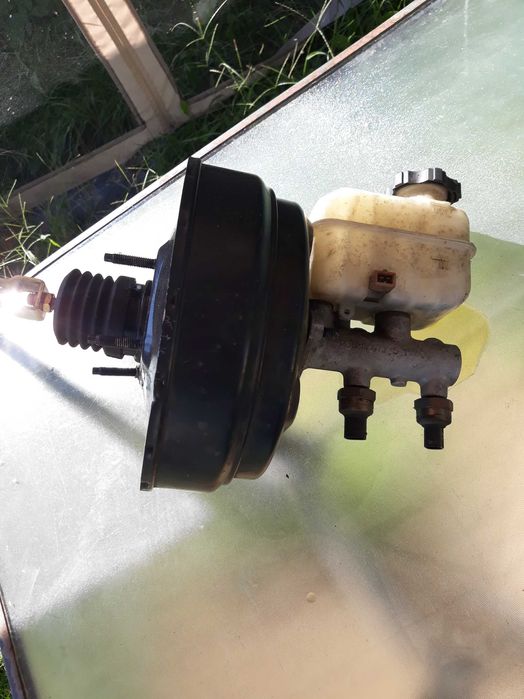 De vinzare pompa servo