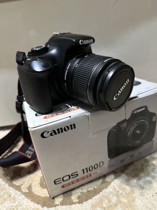 Профессиональный фотоаппарат