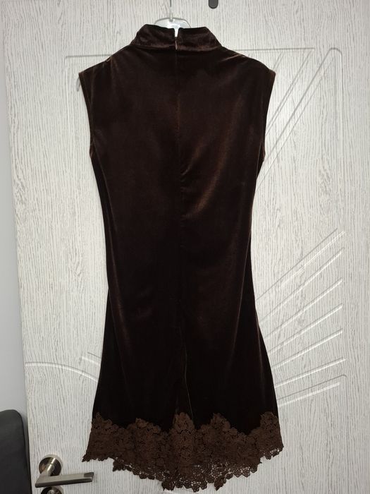 Рокля модел Зара