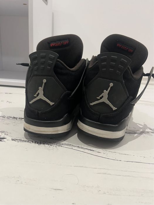 Jordan 4 Negri/Alb – Stare bună