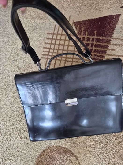 Geantă damă elegantă BREE din piele naturală