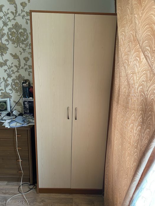 Продам шкаф с пеналом