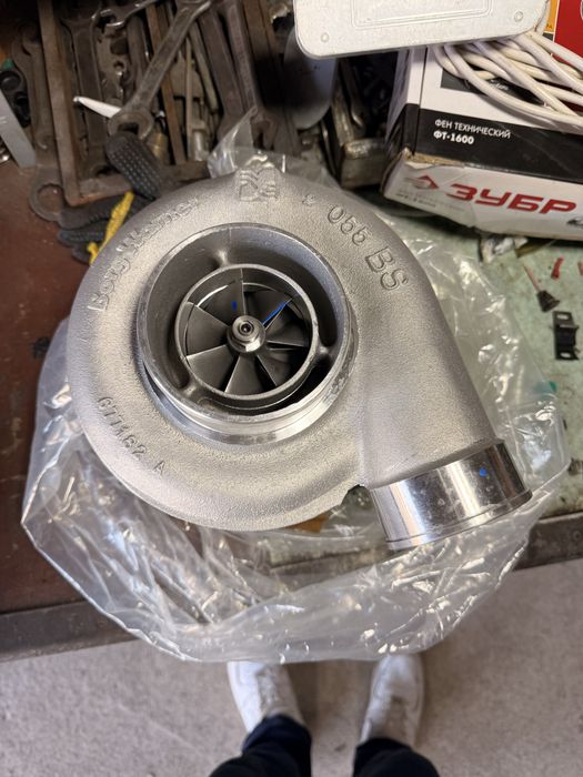 Турбокомпрессор Borg Warner