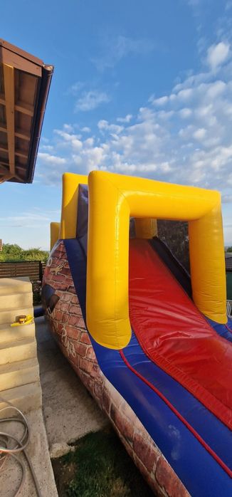 Vând Toboga/Topogan Și Saltele Gonflabile