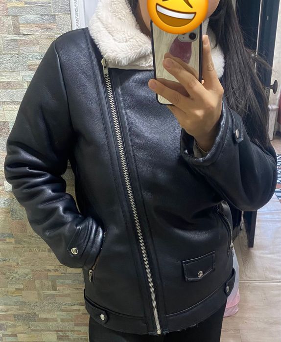 Продам дубленку черную