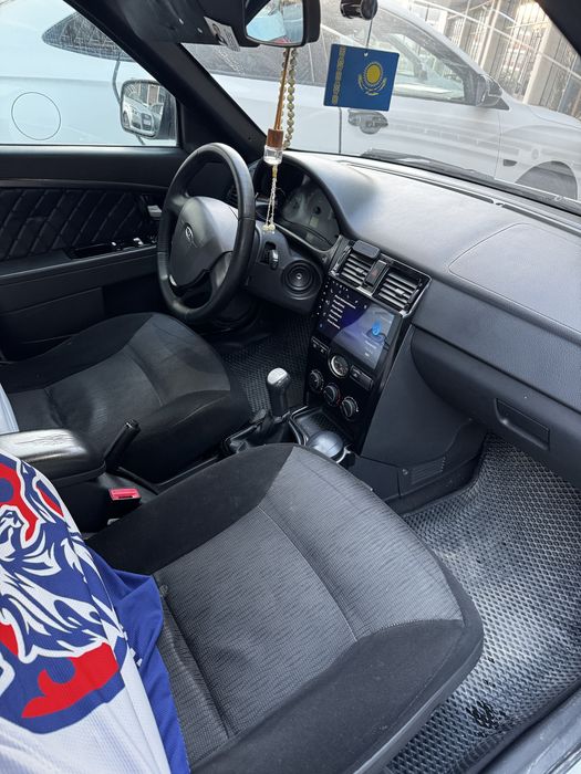 Продам Приору в хорошем состояний