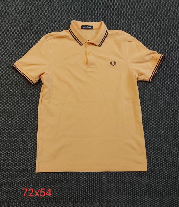 Fred Perry тениска S размер с яка