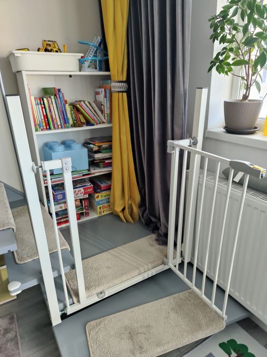 Ușă protecție copii