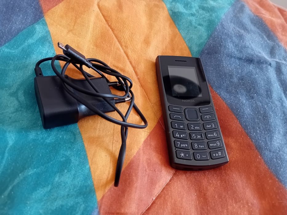 ¥ telefon Nokia dual sim 2024/ model 105 in stare perfecta