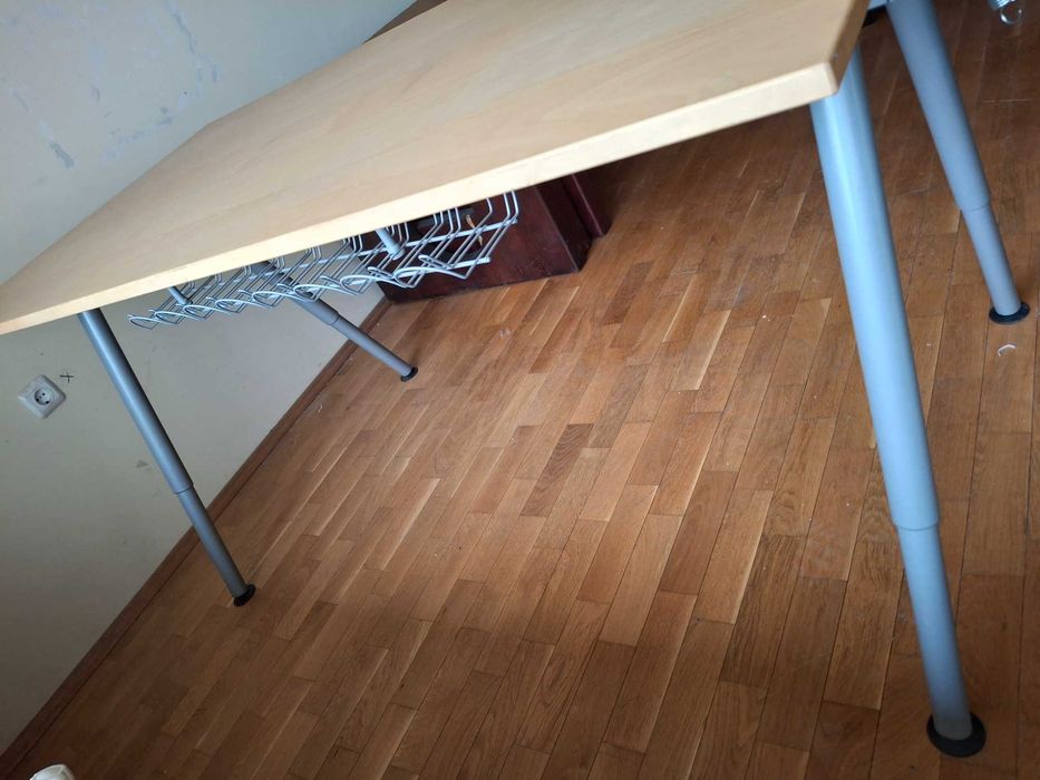 Бюро с регулируема височина 160×80