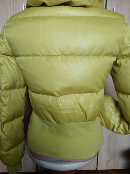 Дамски преходни якета