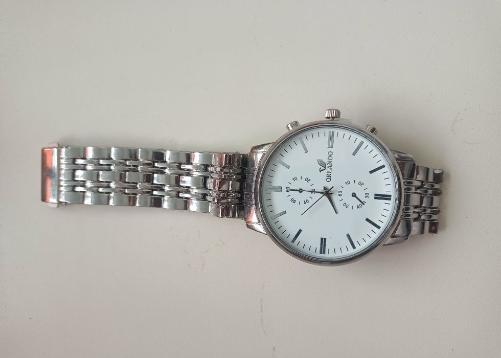 СКИДКА.Продам часы фирма Orlando