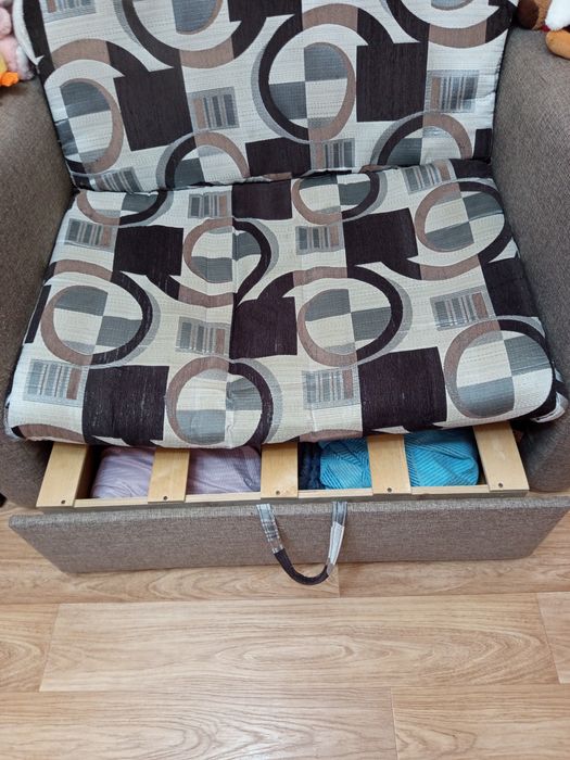 Продаю диван - кровать